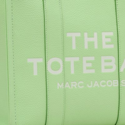 THE LEATHER MEDIUM TOTE BAG